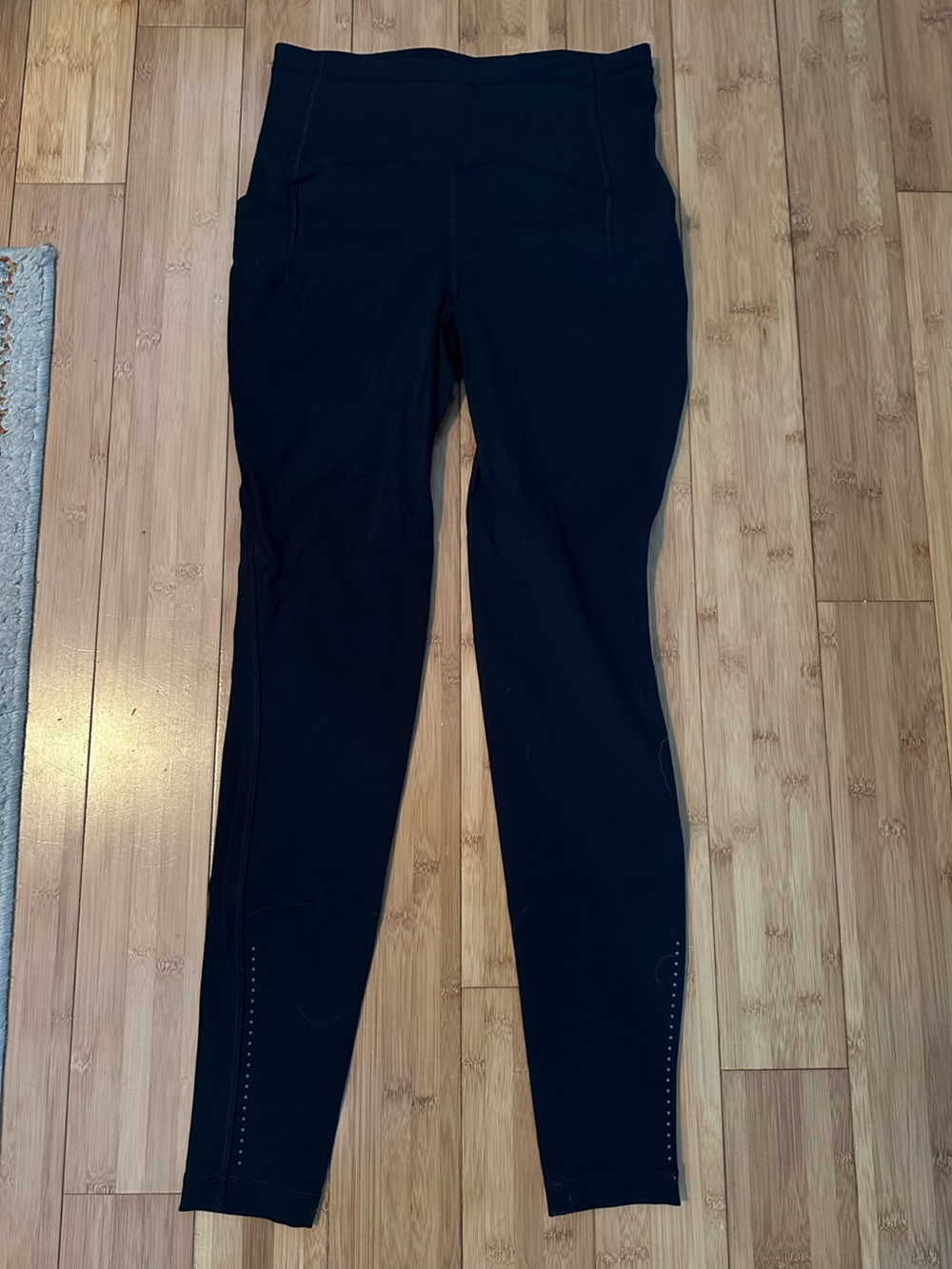 Black Swift Speed Leggings